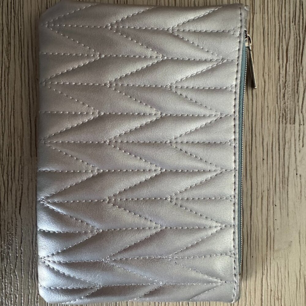 IPSY Makeup Bag
